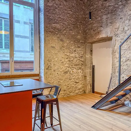 Le Refuge De La Bastille - Jacuzzi Appartamento *