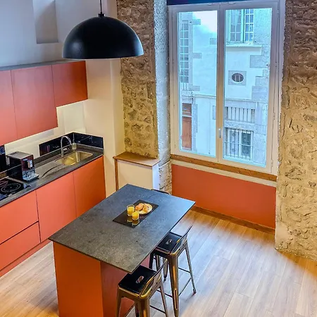 Le Refuge De La Bastille - Jacuzzi Apartment