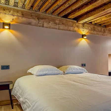 Le Refuge De La Bastille - Jacuzzi Apartament