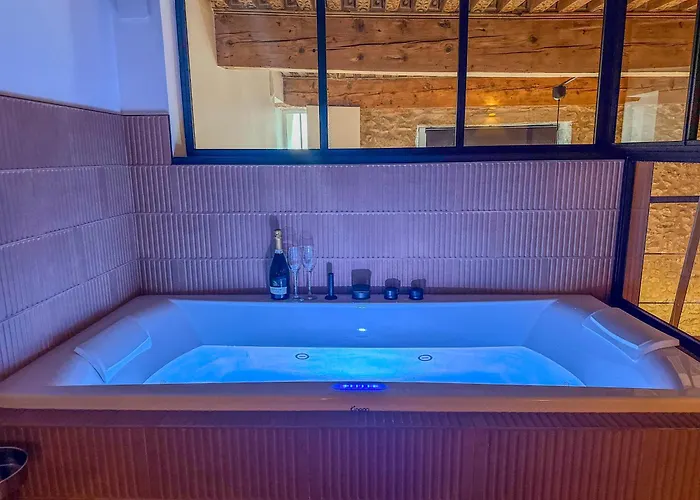 Appartamento Le Refuge De La Bastille - Jacuzzi